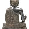 Een bronzen Boeddha.