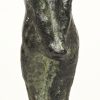 “Vrouwelijk naakt”. Een bronzen beeldje. Gesigneerd ‘Guestin’.