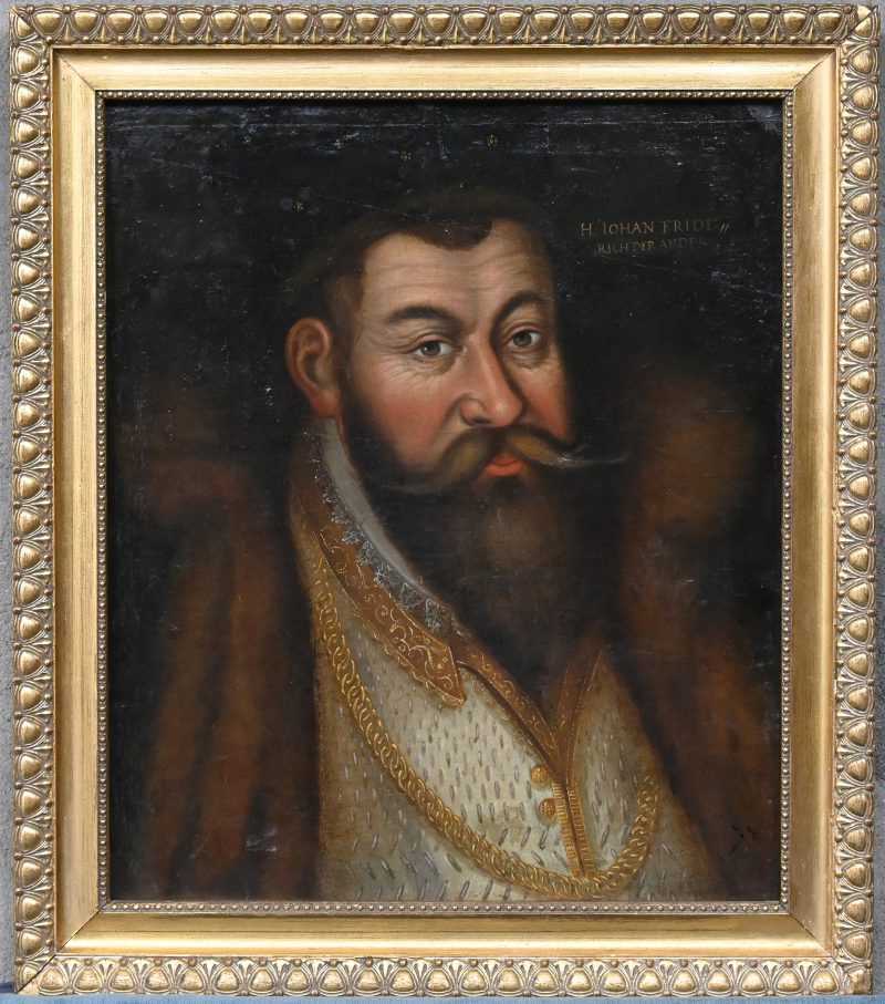 “Portret van Johann Fride Richder Ander, ofte Johann Friedrich II von Sachsen, genaamd Der Mittlere”. Olieverf op doek. Herdoekt en gerestaureerd. Midden XVIde eeuw. Herkomst: Kasteel van Moerbeke.