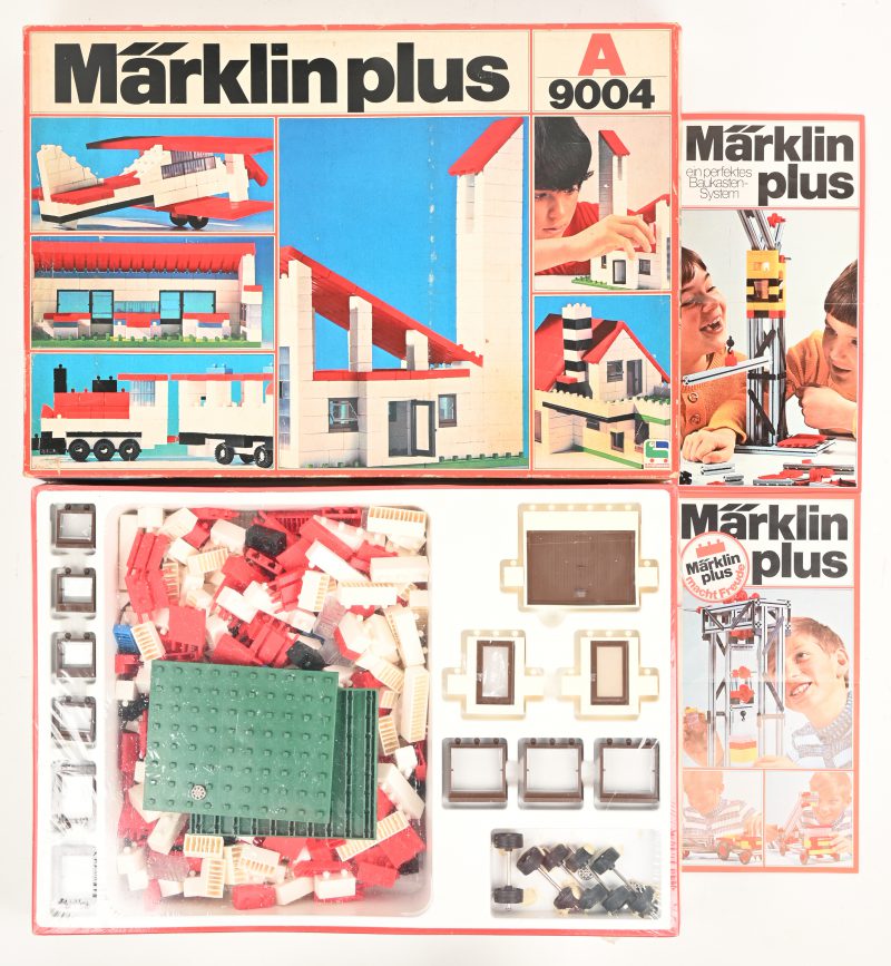 Een speelgoed bouwdoos gemerkt Märklin Plus A 9004, ongeopend in originele doos.