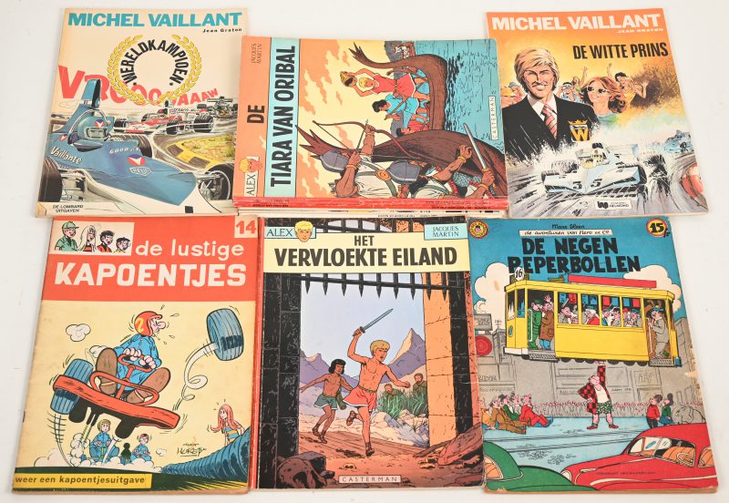 Een lot 10 strips, bestaande uit eerste drukken 5 Michel Vaillant en 3 van Alex. Bijgevoegd nog nr 14 van de lustige Kapoentjes & De negen perperbollen van Nero.