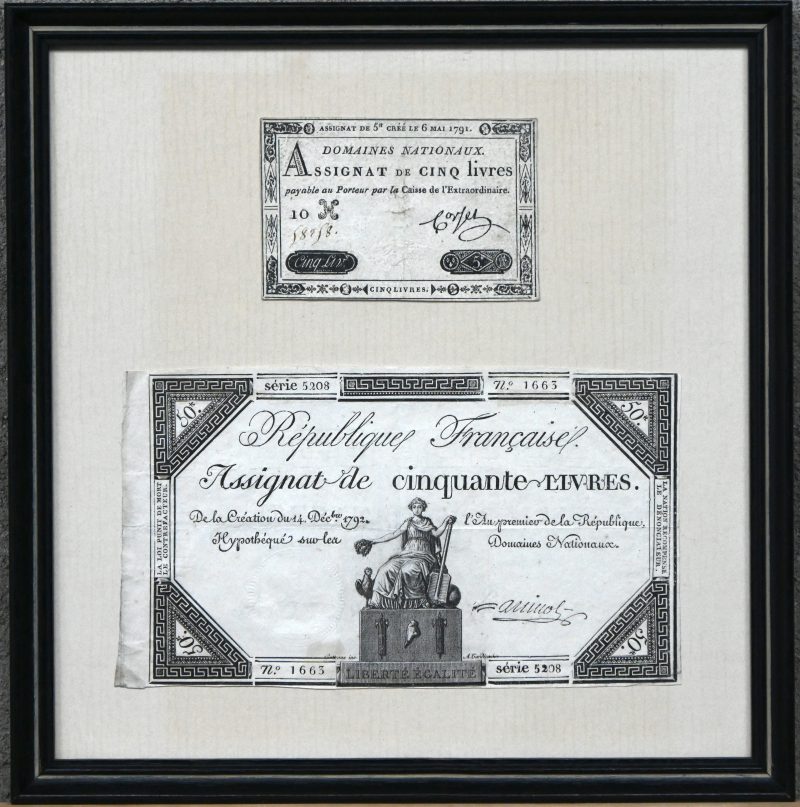 ‘Assignat de cing Livres’, 1791 en ‘Assignat de cinquante Livers’, 1792 - ingelijst.