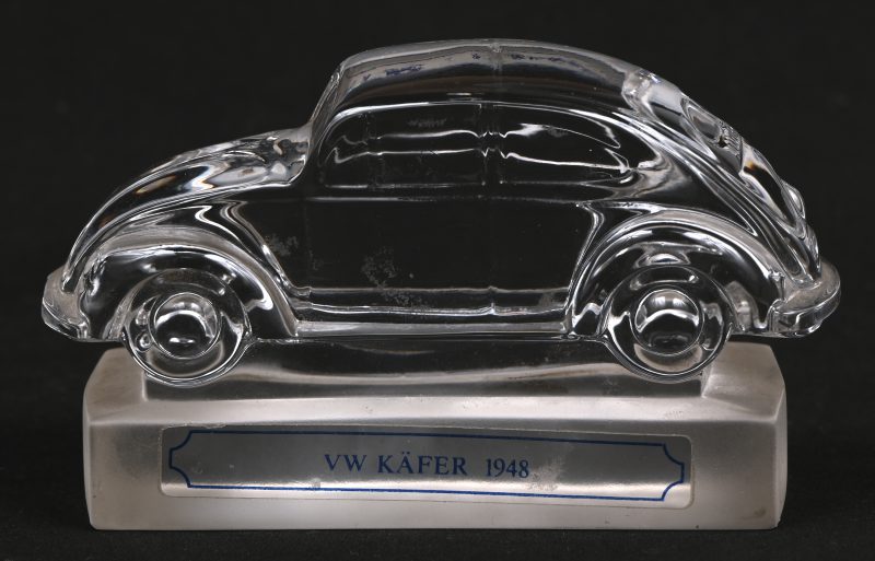 Een VW Kàfer van kristal. 1948.