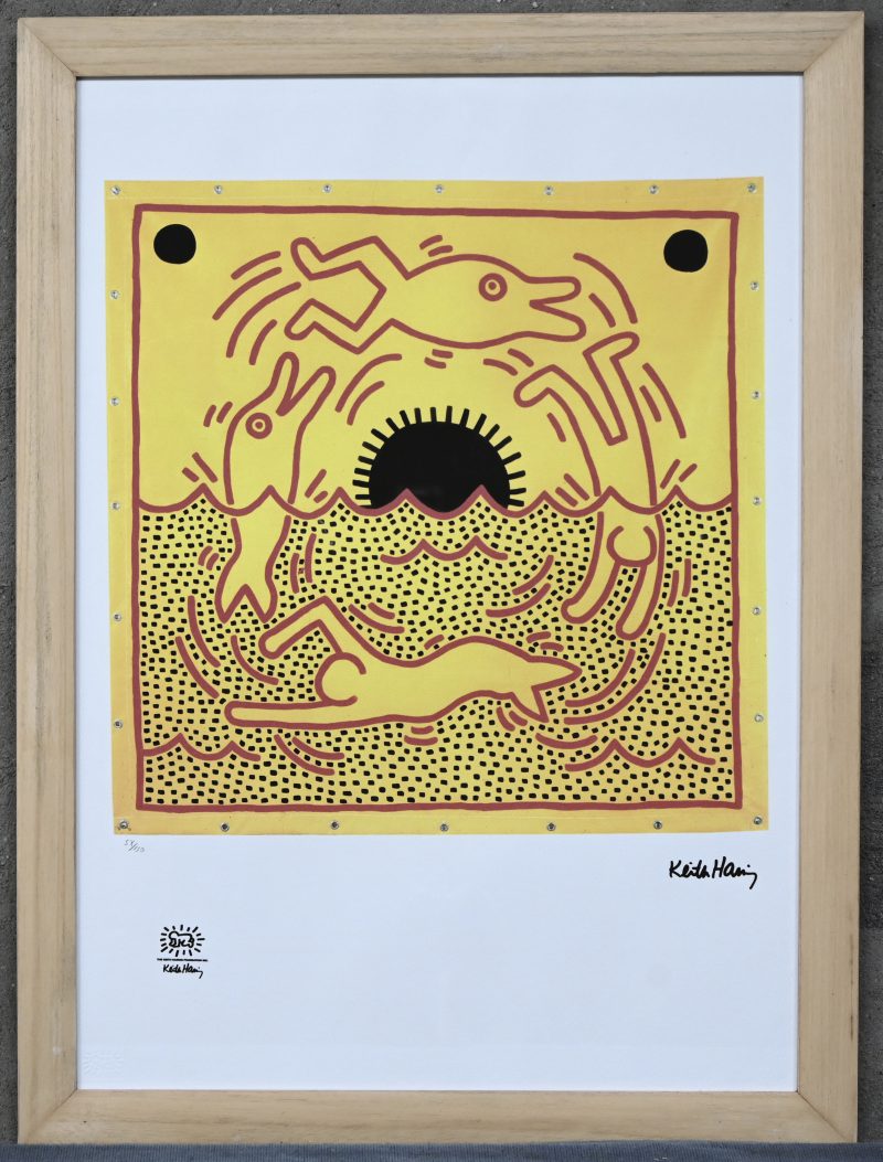Een Litho, gesigneerd in de plaat ‘Keith Haring’ en genummerd 58/150, met reliêfstempel en extra stempel van The Keith Haring Foundation.