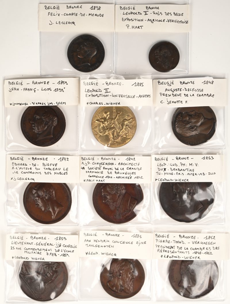 Een lot bronzen penningen. Belgie 19de eeuw. door Leopld Wiener, J. Leclercq en P. Hart. e.a.