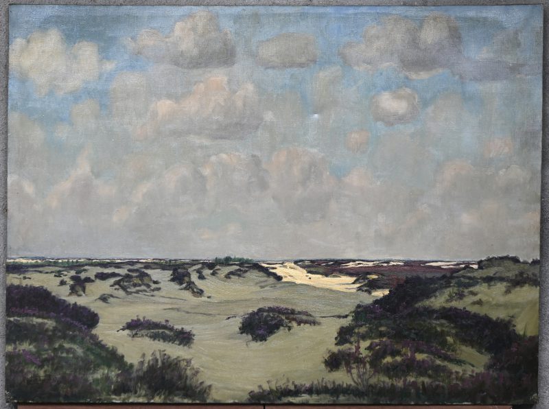 “Kalmthoutse Heide”. Een schilderij, olieverf op doek. Onderaan gesigneerd en gedateerd 1917.