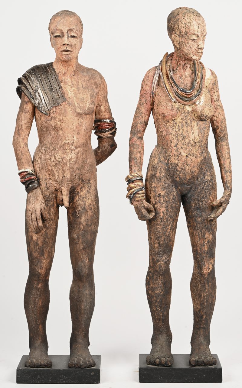 “Man en vrouw”. Een paar beelden van terracotta.