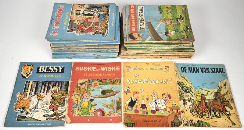 Een lot van 60 strips waaronder eerste drukken bestaande uit 30 Rode Ridders, 11 Nero’s, 13 Biggles, 2 Piet Pienter & Bert Bibbers, 1 Kari Lente, 1 Man Van Staal, 1 Bessy en 1 Suske en Wiske.