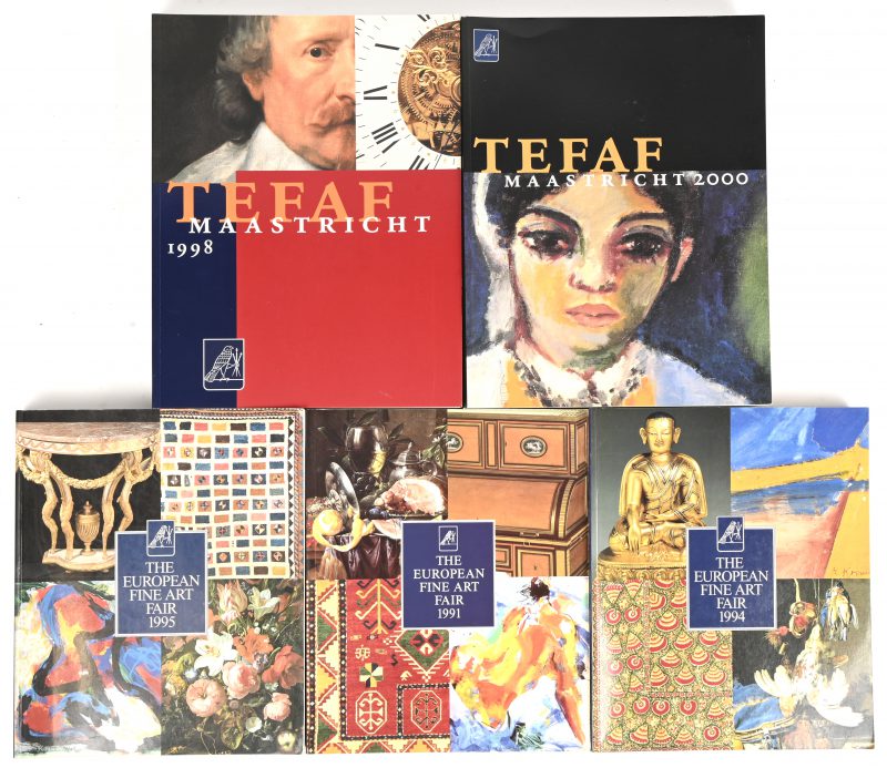 Een lot van vijf ‘The European fine art.’ boeken, 1991, 1994, 1995, 1998, 2000.