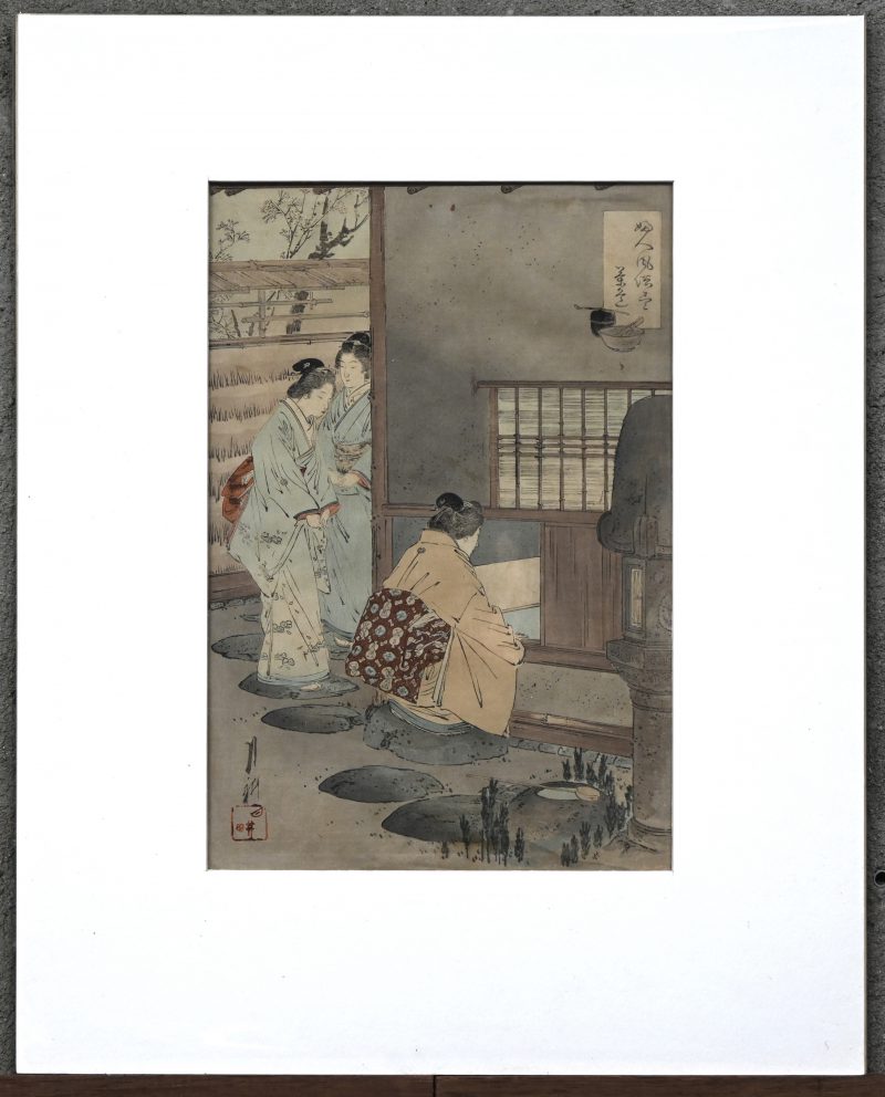 “Attending the tea ceremony (Bijin and teahouse)”. Een Japanse houtsnede op papier, uit de serie “Customs and Manners of Women”, met zegel gemerkt. Medio 1892.