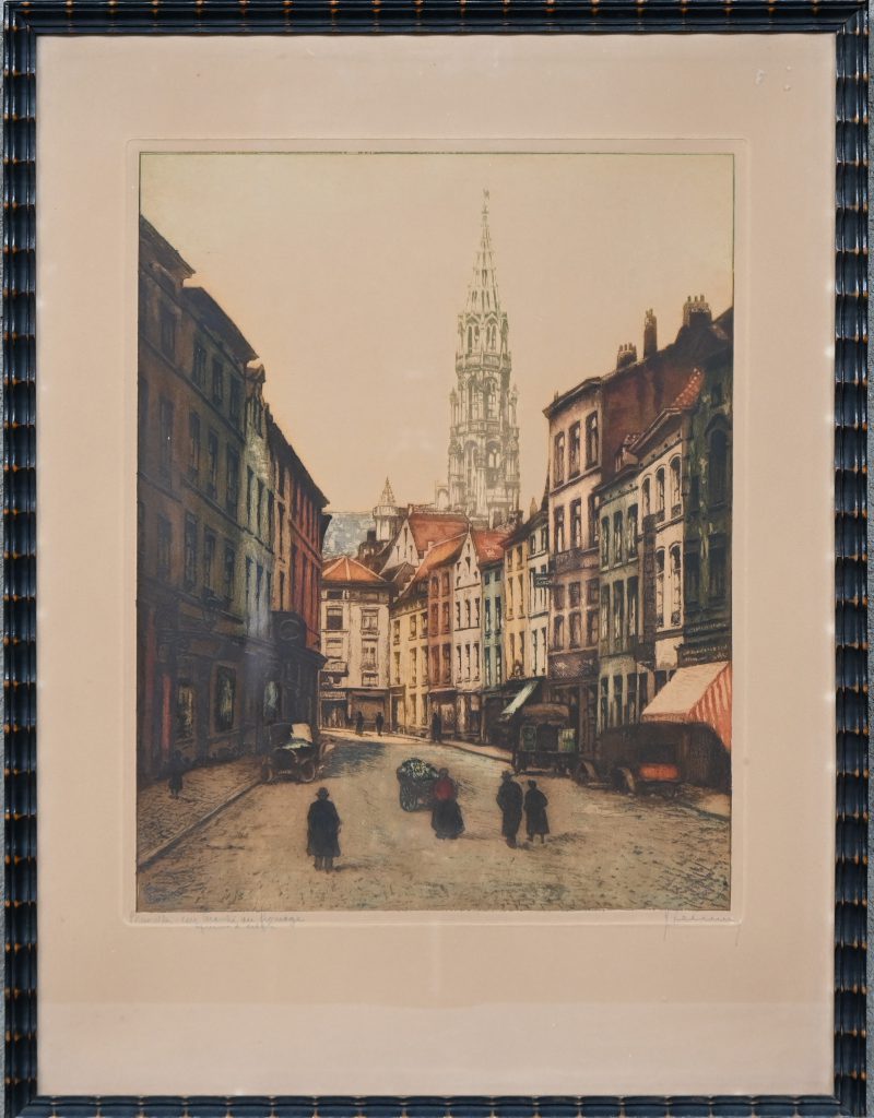 “Bruxelles - Rue Marché aux Fromage”. Een kleurenets op papier, buiten de plaat onderaan getiteld, épreuve d’artiste en gesigneerd.