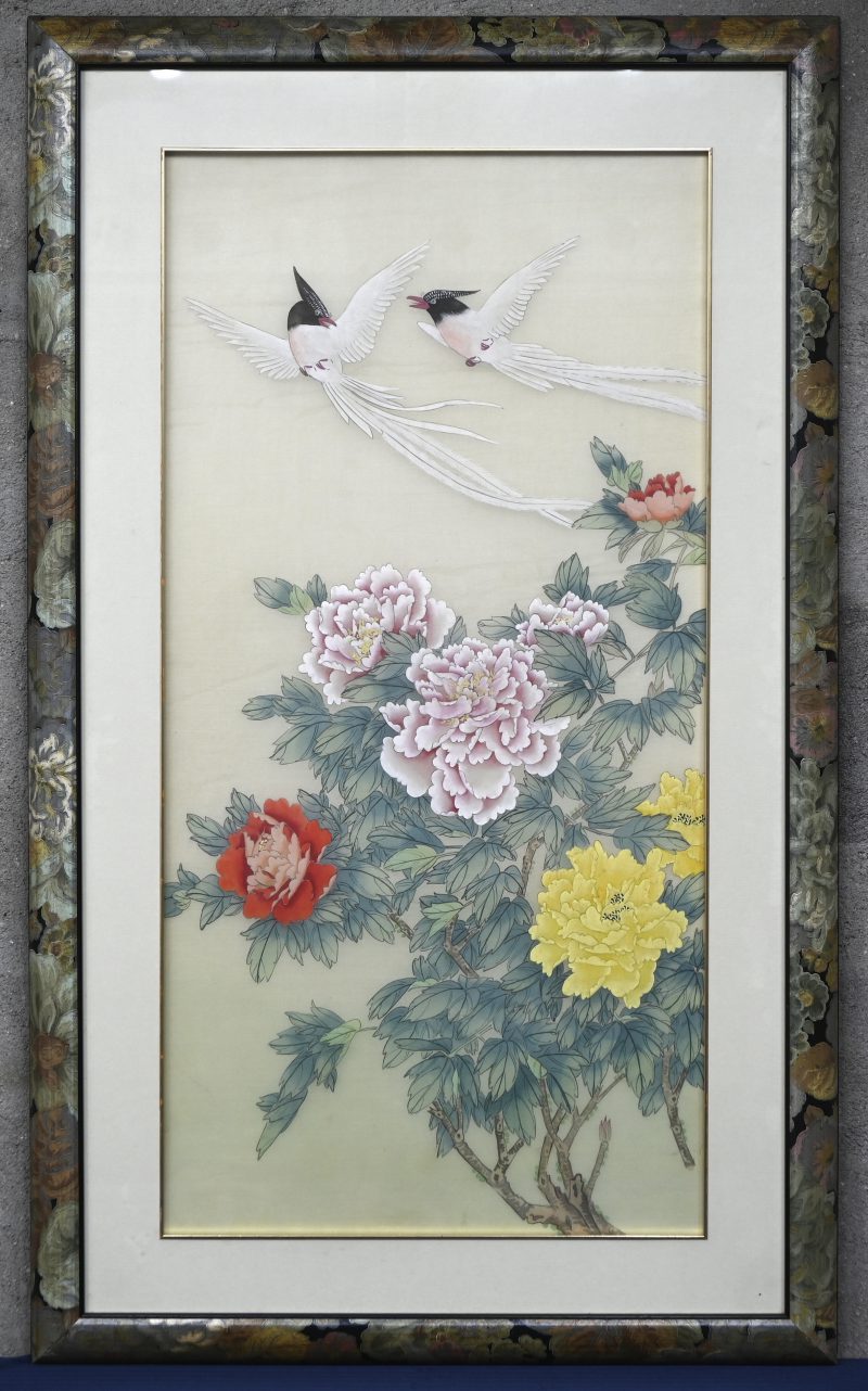 “Twee vogels”. Een schilderij, gemengde techniek op zijdedoek.