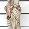 “Onze Lieve Vrouw van Lourdes”. Een Mariabeeld van meerkleurig biscuit onder glazen stolp. Omstreeks 1900.