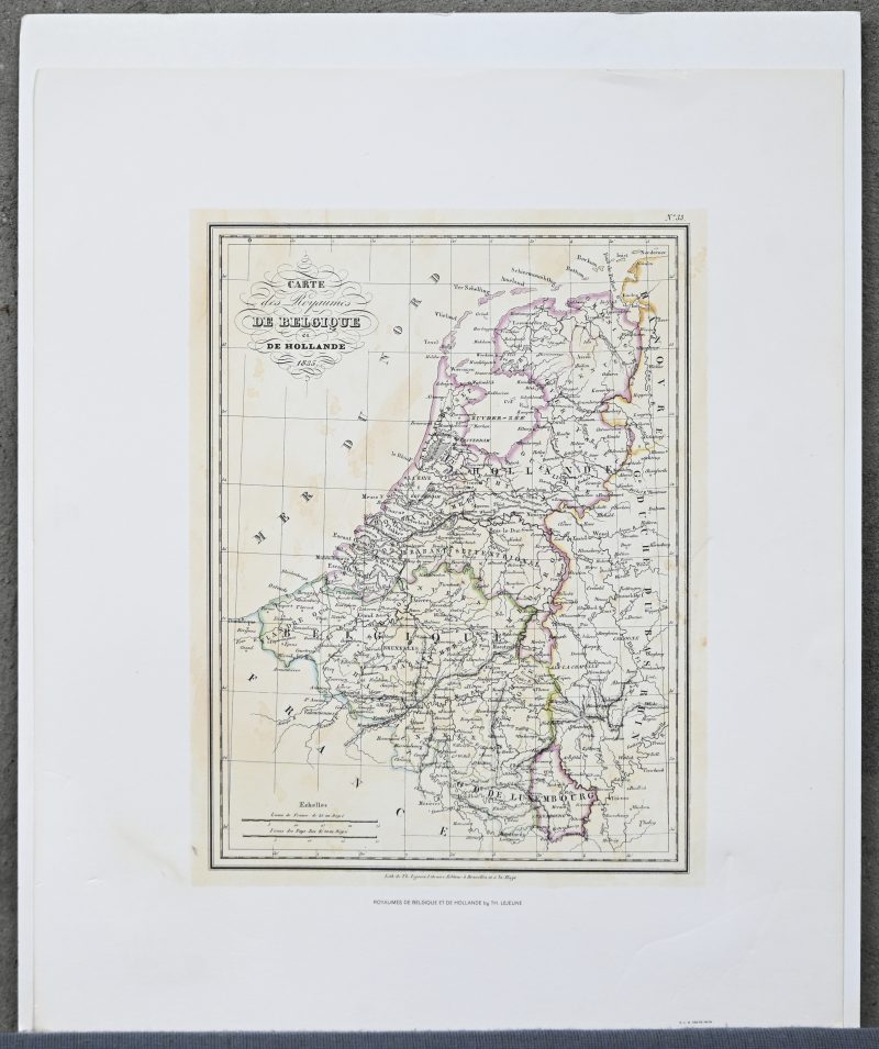 “Carte des Royaumes de Belgique et de Hollande 1842”. Een vintage landkaart, print op papier.