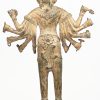 “Sadasiva”. Een gepatineerd verguld bronzen beeldje. Vermoedelijk Thais/Cambodjaans. Op houten voet.