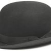 Een vintage Bowler Hat in vilt en lederen binnenrand. Gemerkt “J Moores & Sons, London”. In originele doos.