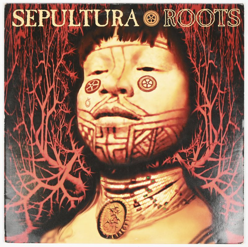 Sepultura – Roots - media Good+, sleeve Good , scheurtje in de binnenhoes.                                           Roadrunner Records – RR 8900-1 - Vinyl, LP, Album.