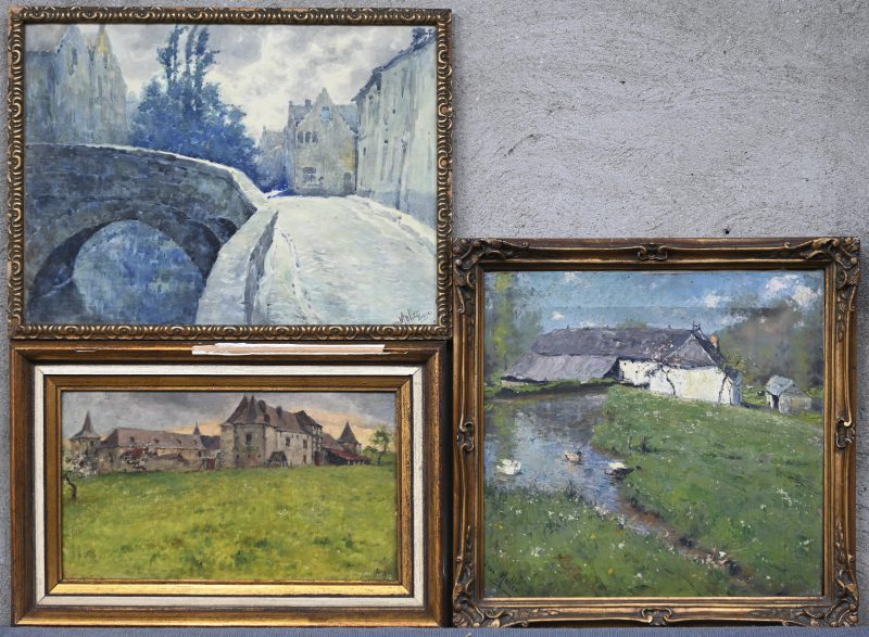 “Pondrôme”, “Chattilon”, “Brugge”. Een lot van 3 schilderijen, waarvan 1 aquarel op papier, 1 olieverf op doek en 1 olieverf op paneel. Onderaan gesigneerd.