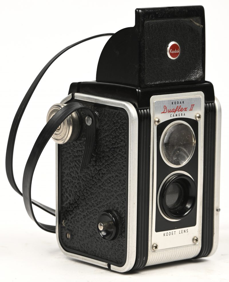 Een vintage camera, Kodak Duaflex II camera met Kodet lens.