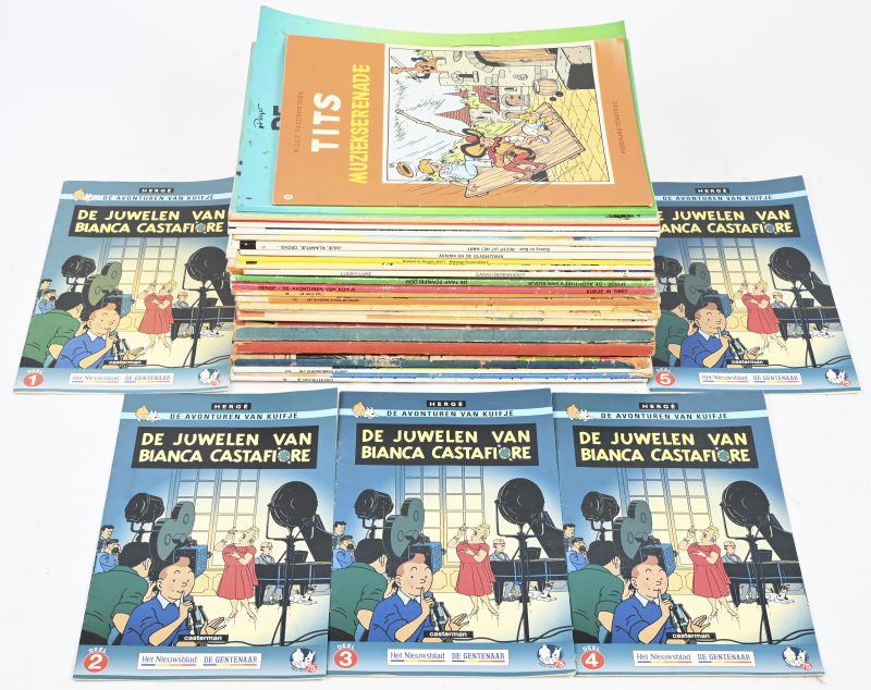 Een lot van 33 varia SC strips, diverse titels en uitgaven. Onder meer Jommeke, Kuifje, Smurfen, Jerom, etc.