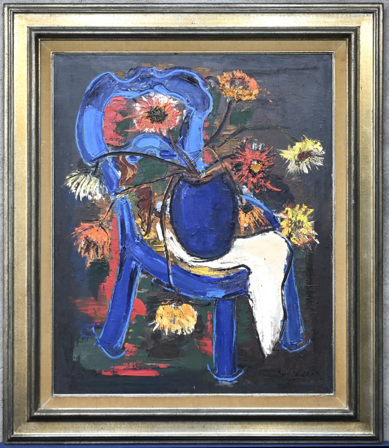 “Stilleven met blauwe stoel en bloemenvaas”, een  schilderij, olieverf op doek, gesigneerd Godderis.