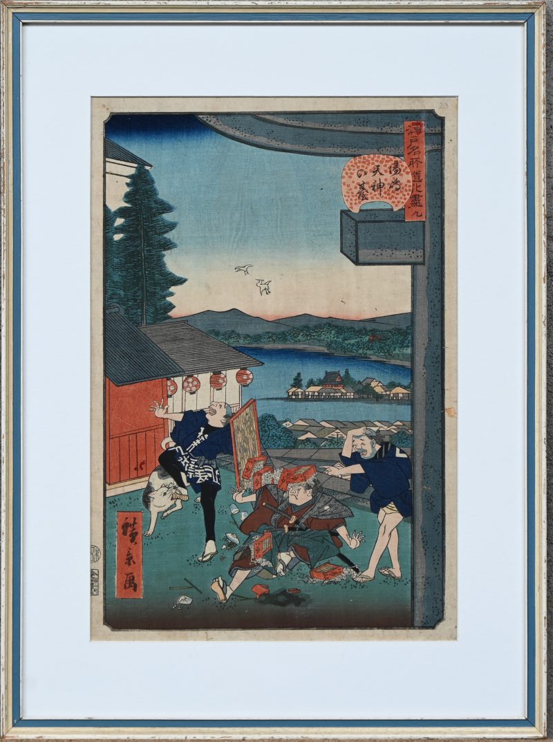 “Soba noodles fall on Samurai’s head”, uit de reeks “Edo Meisho Doke Zukushi (Komische zichten uit de befaamde oorden van Edo)”. Een Japanse houtsnede op papier. Gesigneerd “Utagawa Hirokage” 1859, zegel “jaar van de geit 5, aratame”.