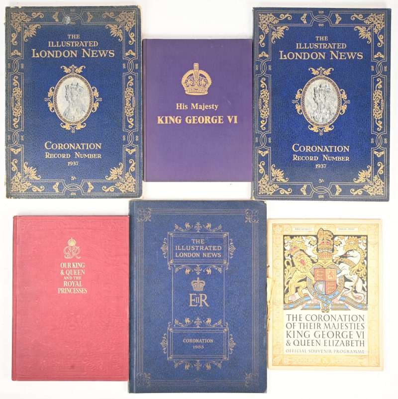 Een lot documenten met betrekking tot de kroning van King George IV & Queen Elizabeth (II) in ‘37 & ‘53.