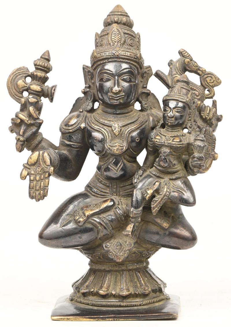 Een gepatineerd bronzen Vishnu beeldje, Indische origine.