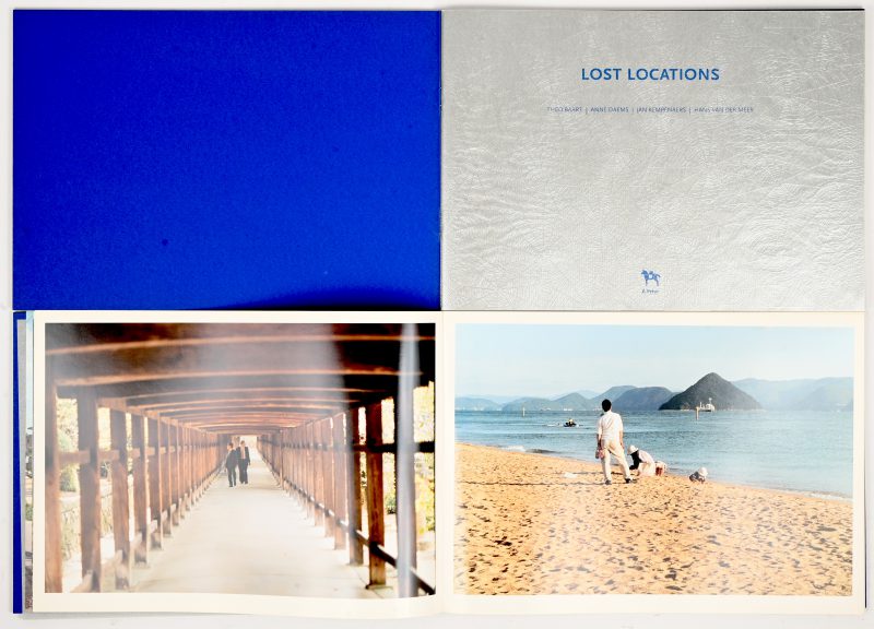 “Lost Locations”. Een paar kunstboeken. Catalogen naar aanleiding van de tentoonstelling te treinstation Brugge 2002.