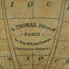 “G Thomas editeur Paris rue N D des champs”, een antiek wereldbolletje op voet, laat 19e eeuws. Lichte schade.