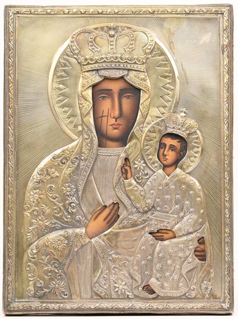 “De Zwarte Madonna van Chestokova”. Een modern Poolse Orthodox icoon in verzilverde riza.