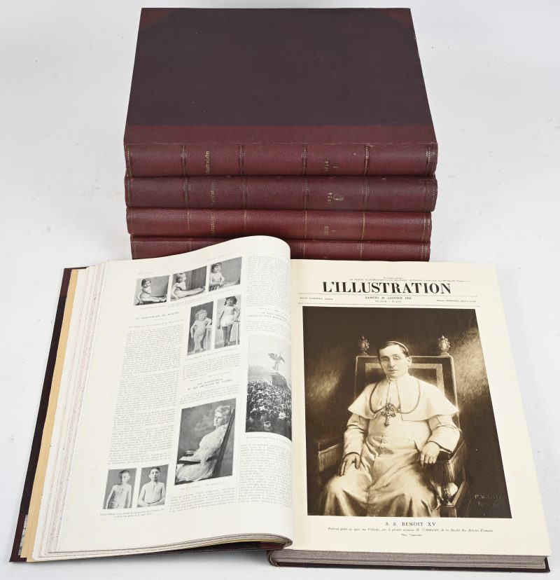 “L’Illustration”. 1922 t.e.m. 1926. In-folio. Ingebonden in vijf banden.