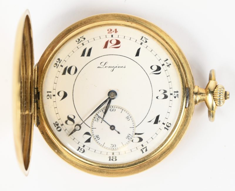 Een 18 kt geelgouden zakhorloge. Met inscriptie jubileum 1898 - 1950. 10 Grands Prix.