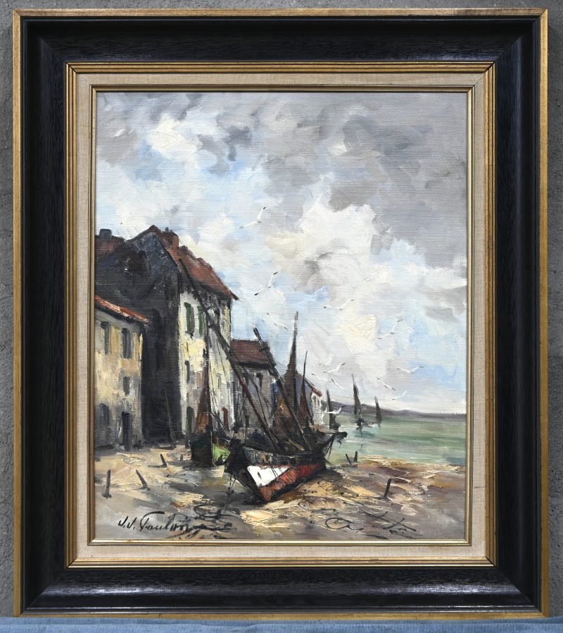 Marine, olie op doek. Getekend J J Foulon. Hij werd geboren in 1923 in Kraainem en overleed in 1980 in Brussel. J.J. Foulon genoot zijn opleiding aan de Academie voor Schone Kunsten in Brussel en was leerling van Alfred Delaunois aan de Academie van Leuven.