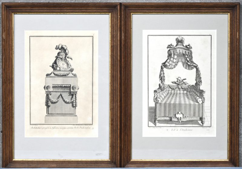 Paar 18e eeuwse gravures. Architecturaal element en een Italiaans bed.