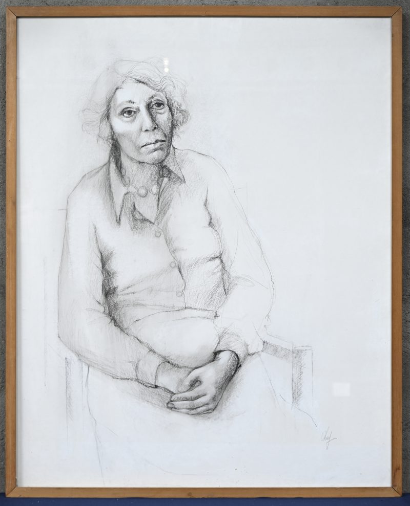 ‘Portret van een oudere dame’. Potloodtekening op papier, getekend.