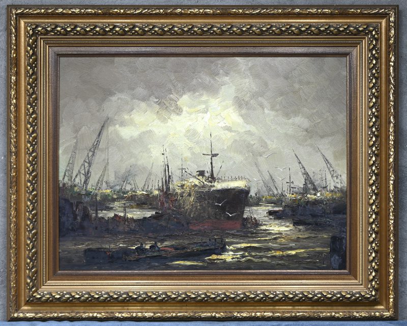 ‘Vrachtschepen in de haven’. Olieverf op doek, onleesbaar getekend.