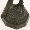 “Mephisto jouant de la mandoline”, een bronzen beeldje, gesigneerd A. De Wever.