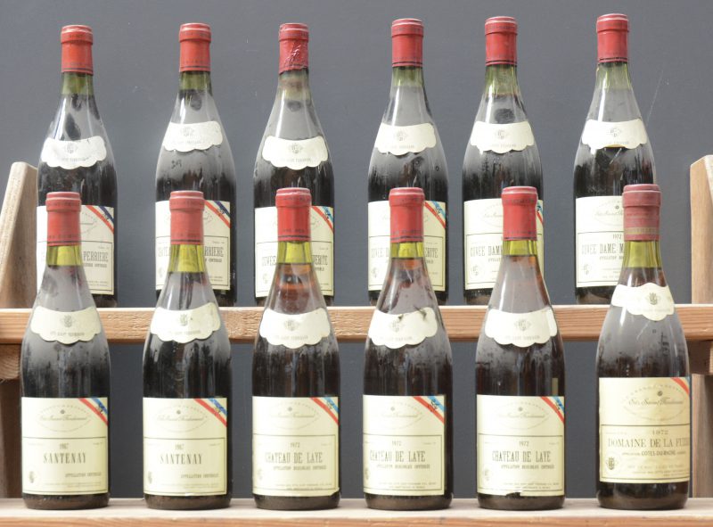 Lot rode wijn        aantal: 12 bt    Santenay A.C.  Ets St Ferdinand, Milano M.O.  1967  aantal: 2 bt    Ch. de la Perrière A.C. Fleurie  Ets St Ferdinand, Milano M.O.  1969  aantal: 2 bt    Ch. de Laye A.C. Beaujolais  Ets St Ferdinand, Milano M.O.  1972  aantal: 3 bt    Dom. de la Fuzière A.C. Côtes du Rhône  Ets St Ferdinand, Milano M.O.  1972  aantal: 1 bt    Cuvée Dame Marguerite A.C. Bourgogne  Ets St Ferdinand, Milano M.O.  1973  aantal: 4 bt