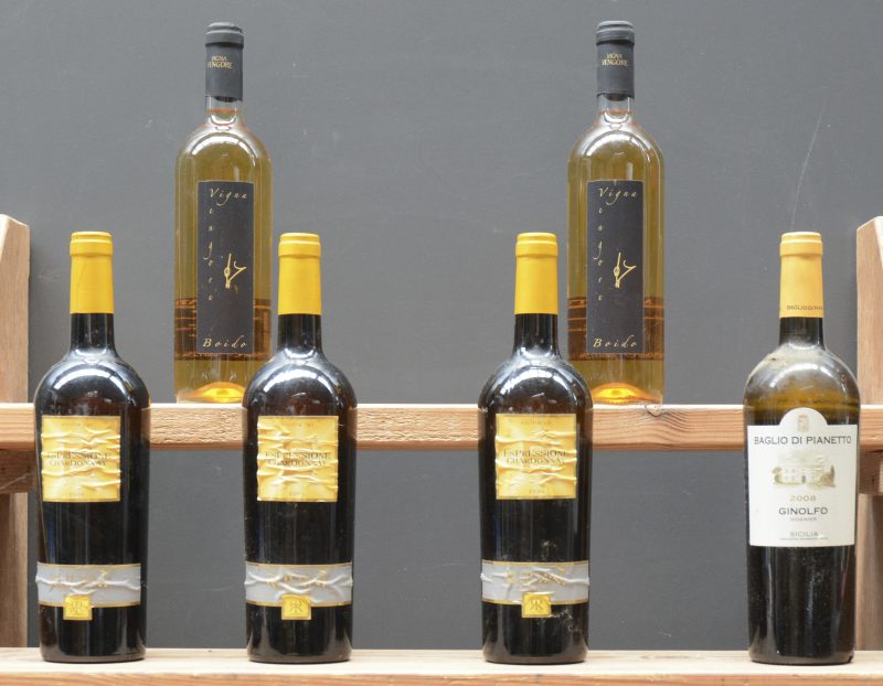 Lot witte wijn        aantal: 6 bt    Espressione Chardonnay IgT Sicilia  Rudini M.O.  2006  aantal: 3 bt    Ginolfo Viognier IgT Sicilia  Baglio di Pianetto M.O.  2008  aantal: 1 bt    Monferrato Bianco D.O.C.  Giancarlo Boido M.O.  2005  aantal: 2 bt