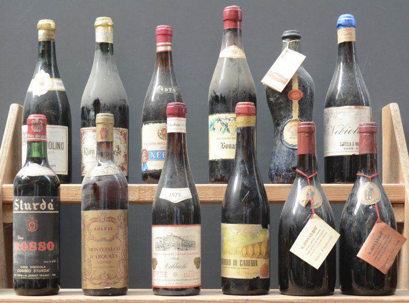 Lot rode wijn        aantal: 12 bt    Vino Rosso   Cosimo Sturda, Brindisi M.O.  1965  aantal: 1 bt    Montefalco d’Arquata D.O.C.  Adanti, Perugia M.O.  1981  aantal: 1 bt    Nebbiolo di Carema   Meriglio Pierino M.O.    aantal: 1 bt    Merlot di Pramagggiore D.O.C.  S. Oswaldo, Loncon M.O.  1979  aantal: 2 bt    Cabernet di Pramagggiore D.O.C.  S. Oswaldo, Loncon M.O.  1980  aantal: 1 bt    Nebbiolo d’Alba D.O.C.  Troglia, Torino M.O.  1977  aantal: 1 bt    Nebiolo   Castella & Marecarello, Diano d’Alba M.O.  1964?  aantal: 1 bt    Grignolino d’Asti   Visconti Venosta di Sostegno M.O.    aantal: 1 bt    Rion Pugliese Vino Secco  Cimamonti, Soprana Bielles M.O.    aantal: 1 bt    Nebbiolo   Cantina Sociale Canelli M.O.  1974  aantal: 1 bt    Bonarda Vini Classici del Piemonte  Cantina Sociale Canelli M.O.  1985  aantal: 1 bt