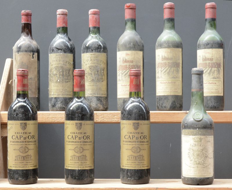 Lot rode bordeaux      1970  aantal: 10 bt    Ch. Cap d’Or A.C. St-Georges-St-Emilion   M.P.  1970  aantal: 3 bt    Ch. Gruaud-Larose A.C. St-Julien 2e grand cru classé  M.C.  1970  aantal: 1 bt    Ch. Latour-Rauzan A.C. St-Julien   M.C.  1970  aantal: 3 bt    Ch. La Tourette de La Louvière A.C. Graves   M.C.  1970  aantal: 3 bt