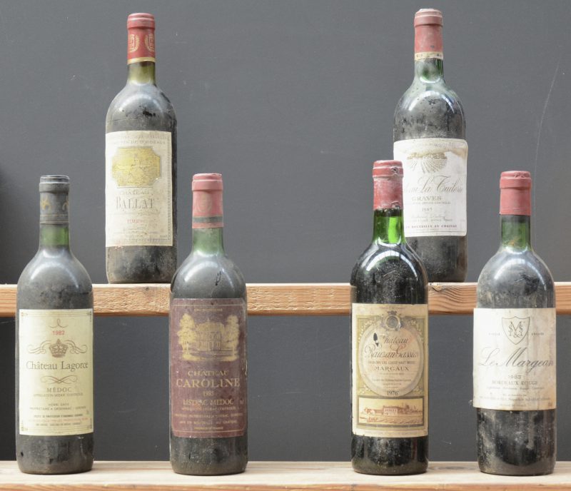 Lot rode bordeaux        aantal: 6 bt    Ch. Rauzan-Gassies A.C. Margaux 2e grand cru classé  M.C.  1976  aantal: 1 bt    Ch. Lagorce A.C. Médoc  Les Producteurs Réunis M.O.  1982  aantal: 1 bt    Le Margean A.C. Bordeaux Rouge   M.O.  1983  aantal: 1 bt    Ch. Ballat A.C. Bordeaux   M.B.  1986  aantal: 1 bt    Ch. La Tuilerie A.C. Graves   M.C.  1985  aantal: 1 bt    Ch. Caroline A.C. Listrac   M.C.  1985  aantal: 1 bt