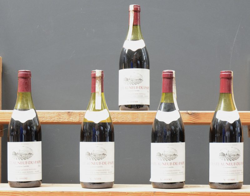 Châteauneuf-du-Pape A.C.  .Lacheze Petit-Fils, Fleurie M.O.  1983  aantal: 5 bt 2 lagere niveaus