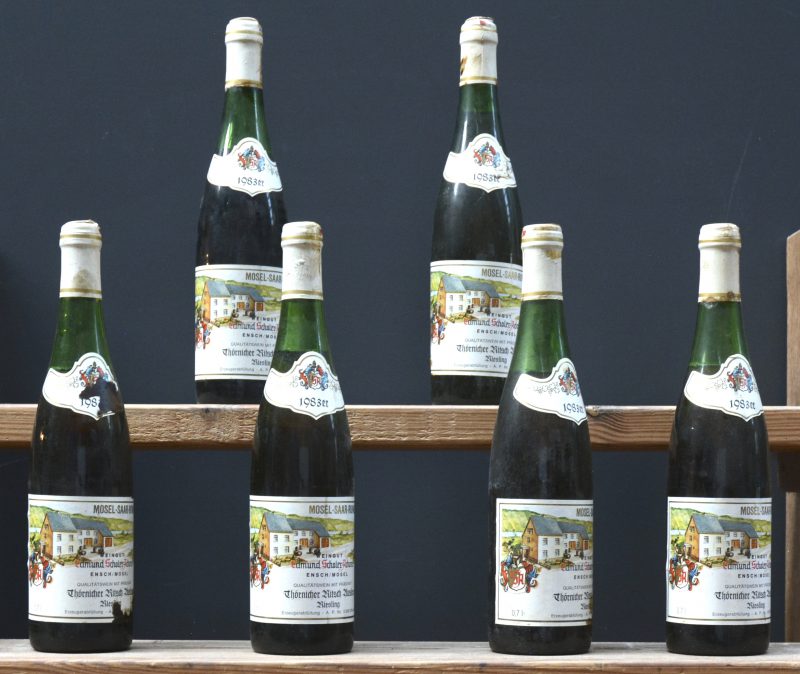 Thörnicher Ritsch Riesling Auslese Q.m.P. Mosel-Saar-Ruwer  Edmund Scholer-Adams, Ensch E.A.  1983  aantal: 6 bt