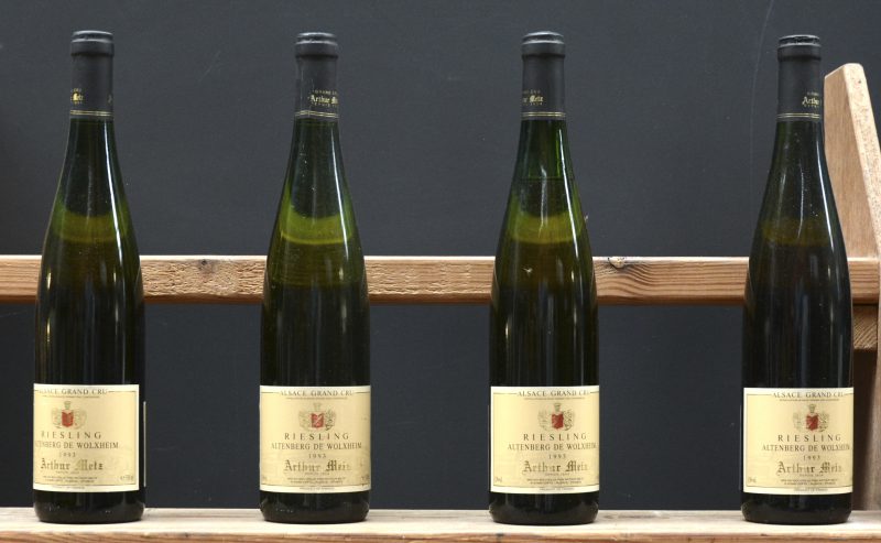 Riesling Grand Cru Altenberg de Wolxheim A.C. Alsace Grand Cru  Arthur Metz, Epfig M.O. D. 1993  aantal: 4 bt