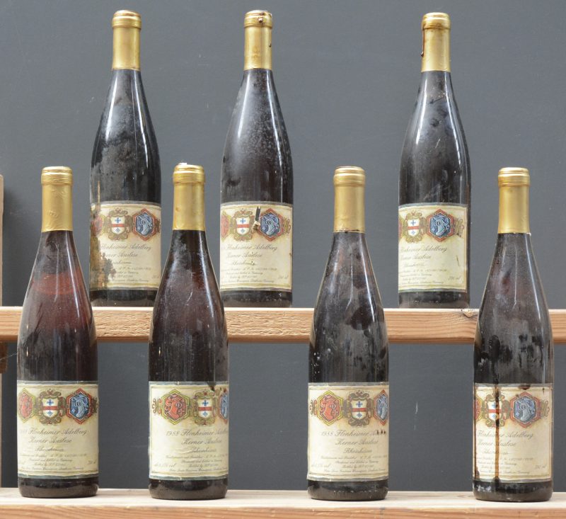 Flonheimer Adelberg Kerner Auslese Q.m.P. Rheinhessen  Peter Louis Guntrum, Dexheim E.A..  1988  aantal: 8 bt