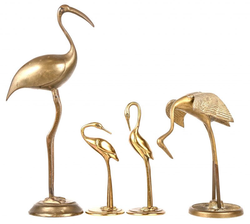 Lot van 4 bronzen vogels.