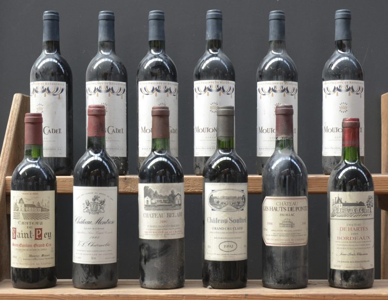 Lot rode bordeaux        aantal: 12 bt    Ch. Les Hauts de Pontet A.C. Pauillac   M.C.  1988  aantal: 1 bt    Ch. de Hartes A.C. Bordeaux   M.C.  1989  aantal: 1 bt    Ch. Bel-Air A.C. Puisseguin-St-Emilion   M.C.  1990  aantal: 1 bt    Ch. de St-Pey A.C. St-Emilion grand cru   M.C.  1992  aantal: 1 bt    Ch. Montrose A.C. St-Estèphe 2e grand cru classé  M.C.  1992  aantal: 1 bt    Ch. Soutard A.C. St-Emilion grand cru classé   M.C.  1992  aantal: 1 bt    Mouton-Cadet A.C. Bordeaux  Baron Philippe de Rothschild S.A. M.P.  1992  aantal: 6 bt