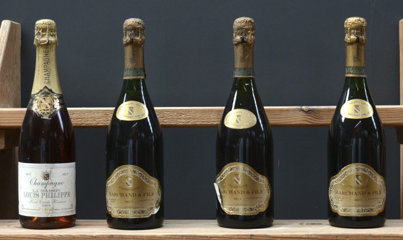 Lot champagne        aantal: 4 bt    Champagne Rosé Maison Louis-Philippe brut   Moutard-Diligent M.O.  1993  aantal: 1 bt    Champagne brut   Marchand & Vils, Monthelon M.O.  1989  aantal: 3 bt